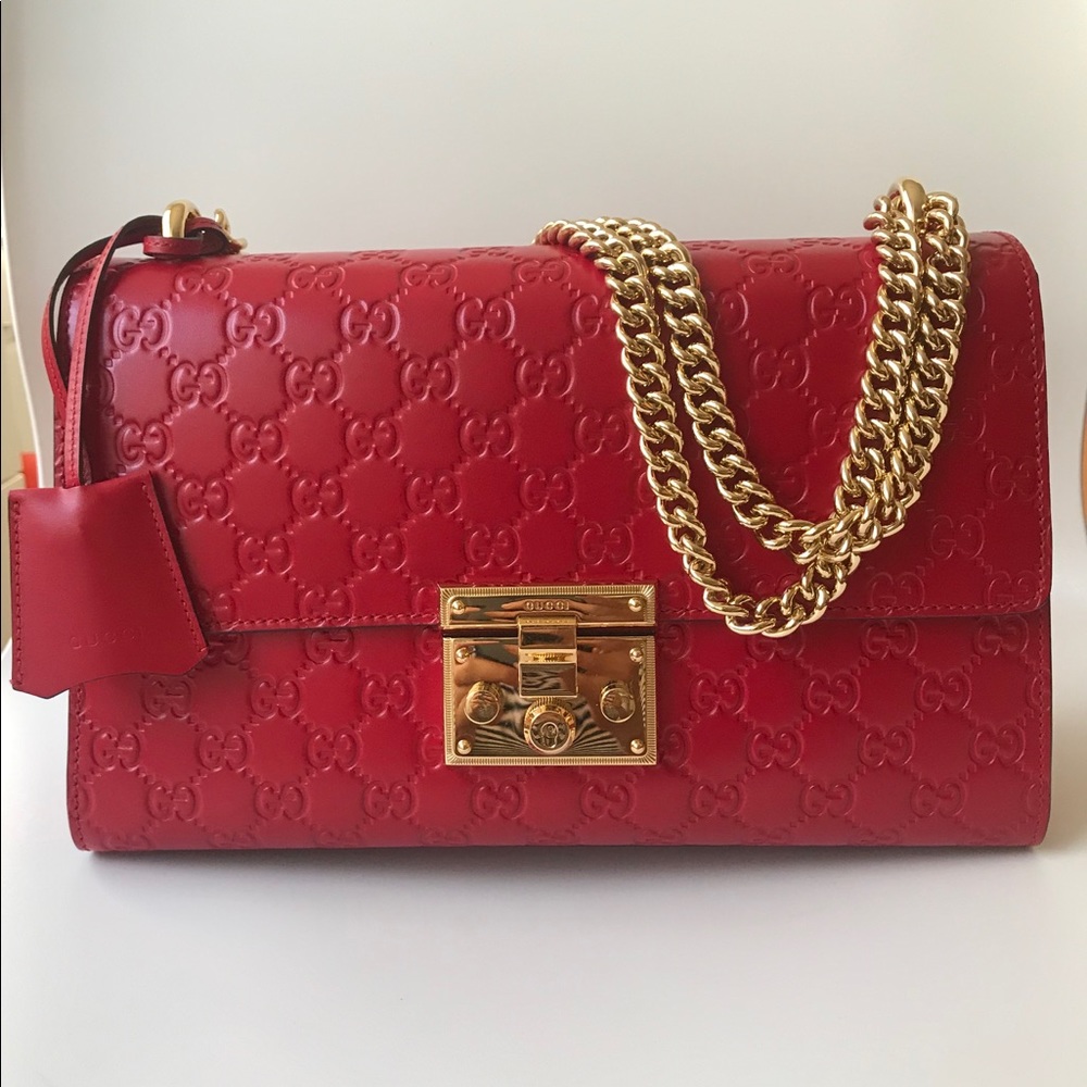 SOLD Gucci Padlock Signature Leather Shoulder Bag